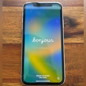 White iPhone 11 64GB